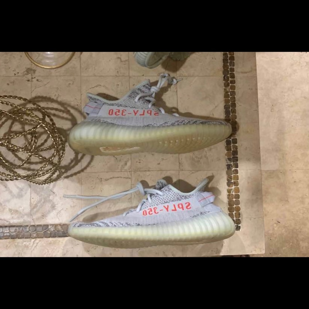 Adidas Yeezy V2 Blue tints
